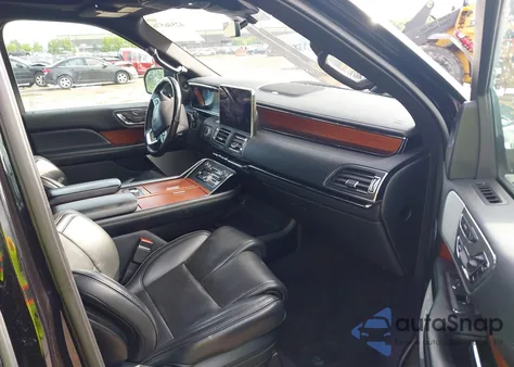 2019 Lincoln Navigator Reserve from USA, damaged, VIN 5LMJJ2LT2KEL19062